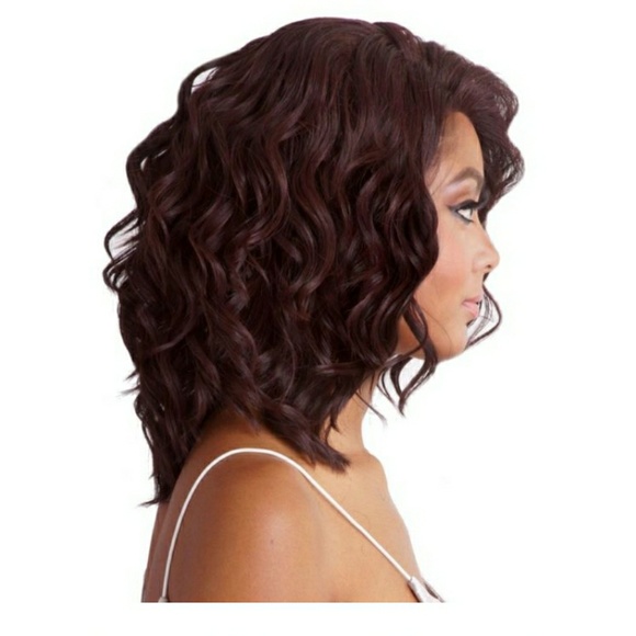 Lace Front Wigs - Picture 3 of 3